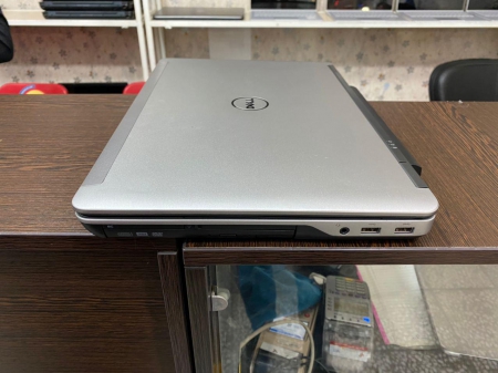 لپ تاپ Dell Latitude E6540-i7 4TH QM-8gb-256gb-2g - تصویر 2