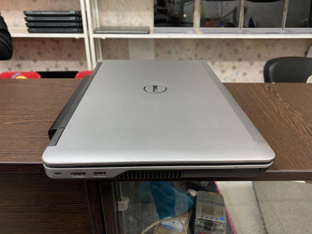 لپ تاپ Dell Latitude E6540-i7 4TH QM-8gb-256gb-2g - تصویر 3