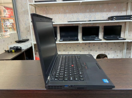 لپ تاب استوک مدل lenovo T430 core i5 3320m 4GB 500 GB - تصویر 3