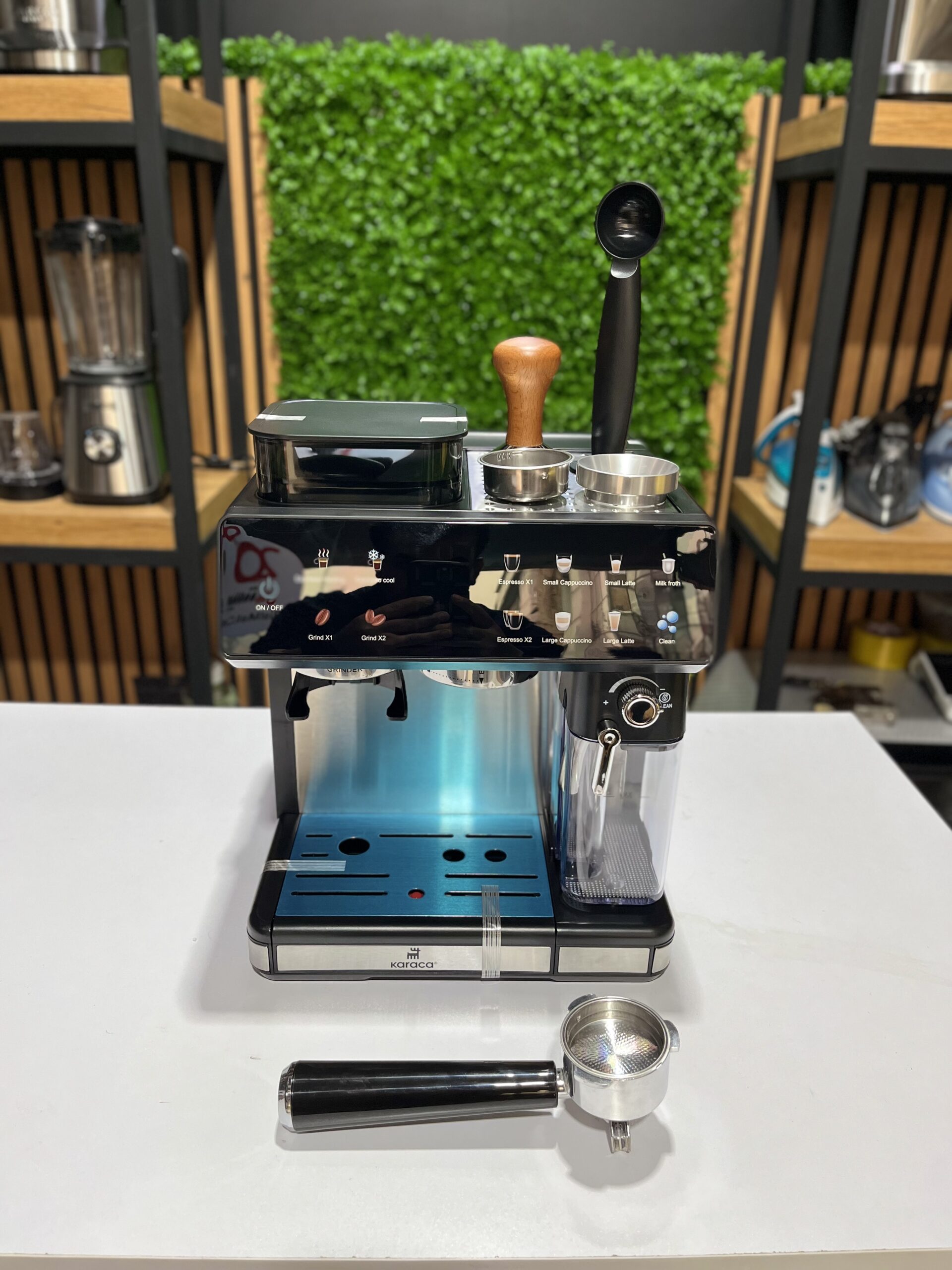 اسپرسوساز کاراجا مدل EM3442 - تصویر 7