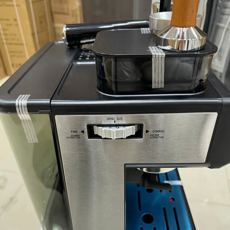 اسپرسوساز کاراجا مدل EM3442 - تصویر 11