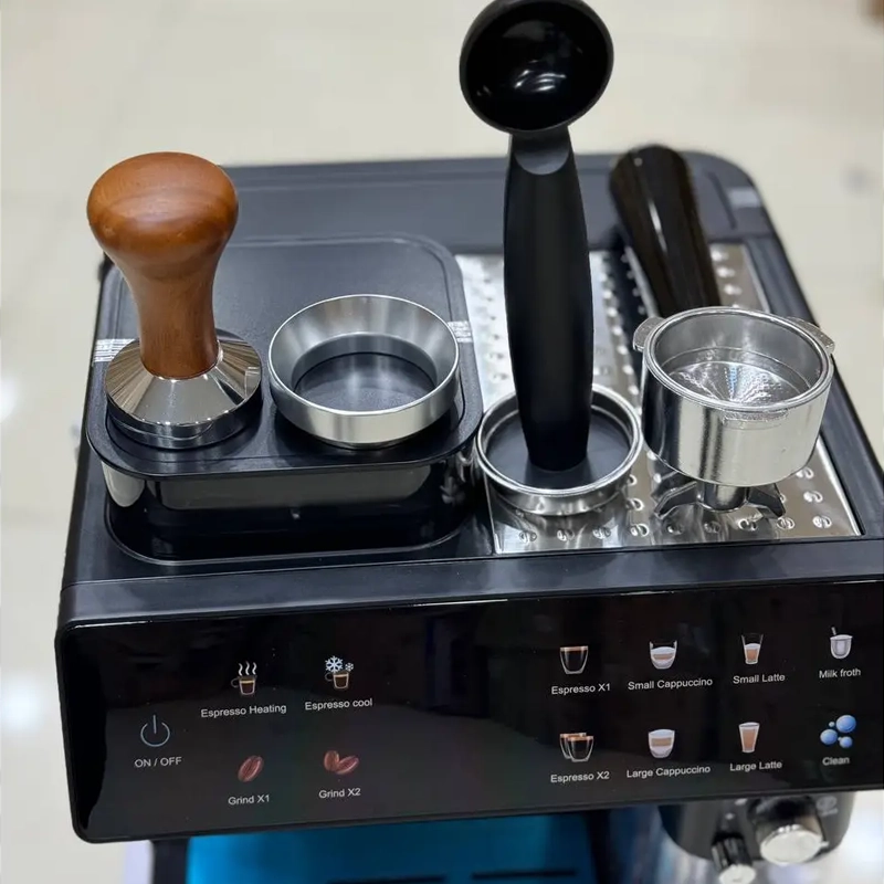 اسپرسوساز کاراجا مدل EM3442 - تصویر 9